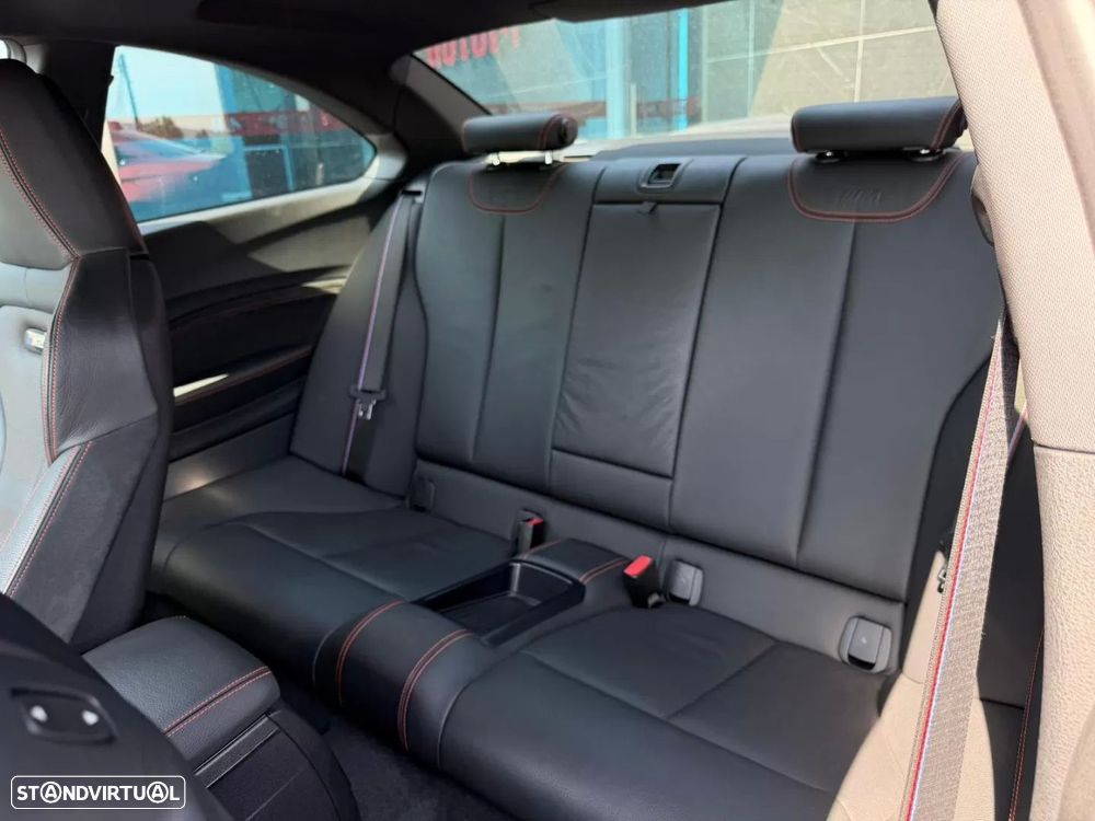 BMW M2 Competition Auto - 15