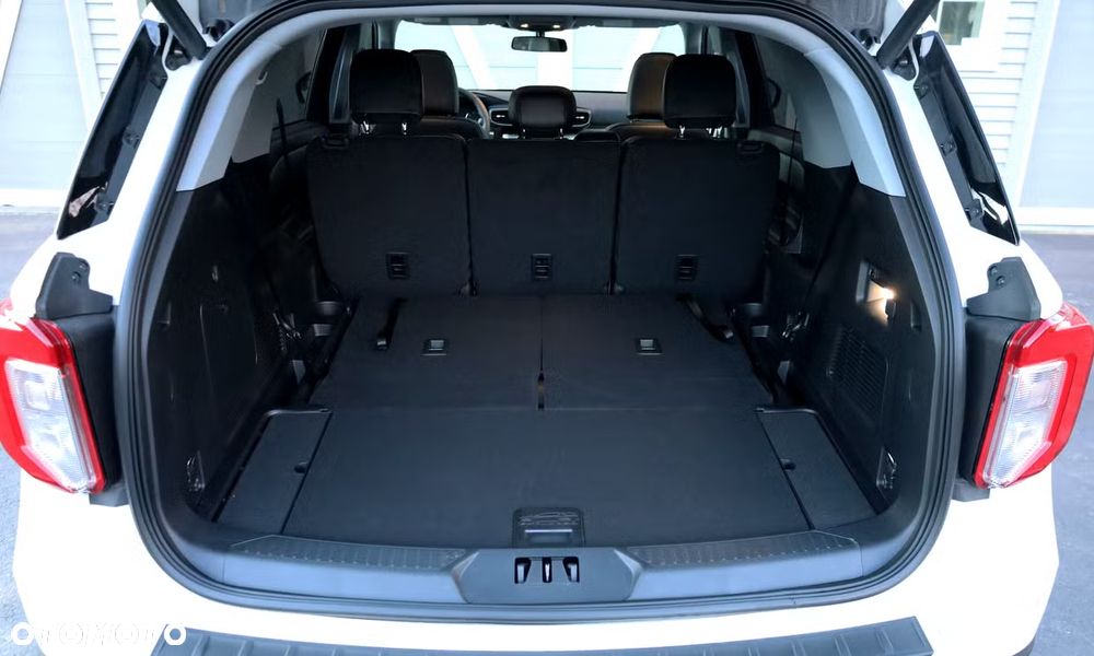 Ford Explorer EcoBoost Plug-in Hybrid PLATINUM - 6