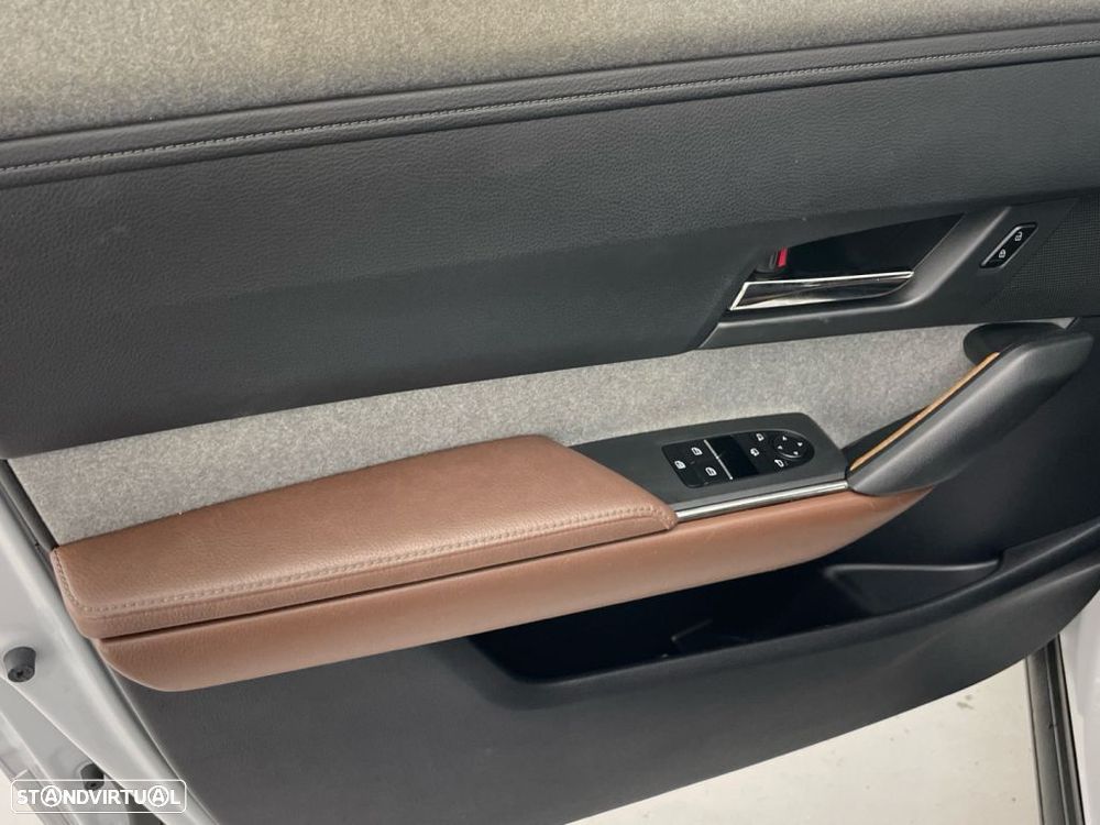 Mazda MX-30 e-SKYACTIV Excellence - 19