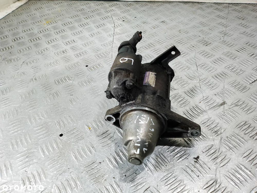 ROZRUSZNIK HONDA CIVIC VII 1.4 16V - 2