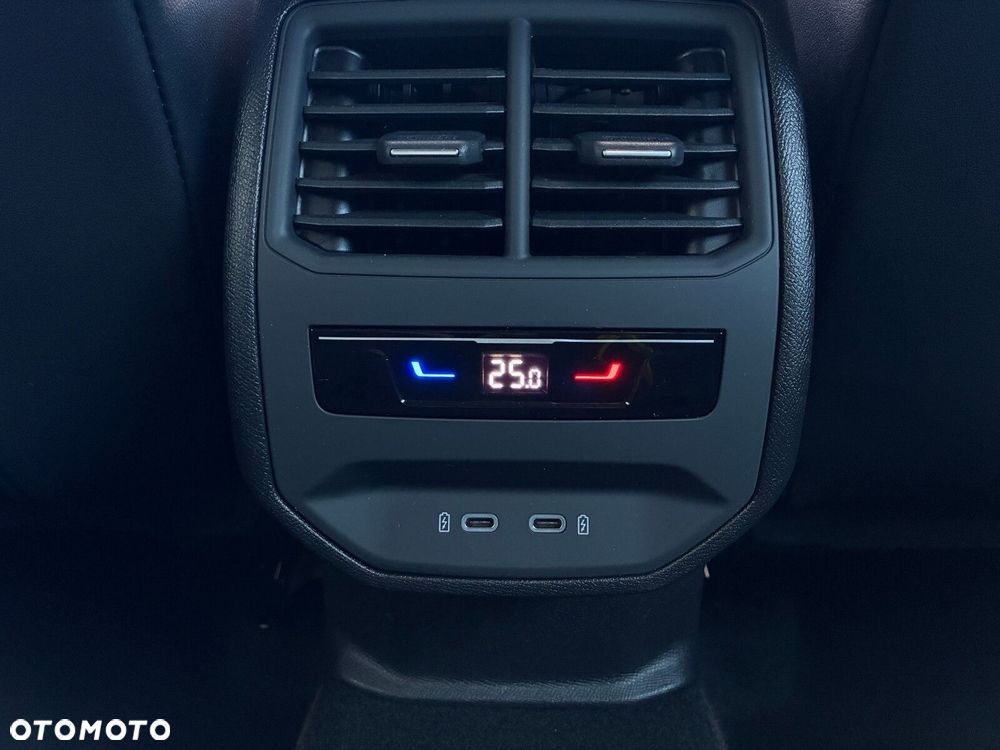 Cupra Formentor 1.5 eTSI mHEV DSG - 34