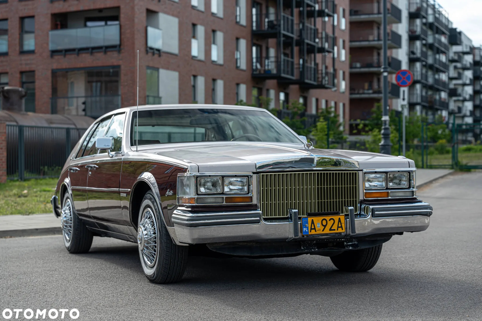 Cadillac Seville - 12