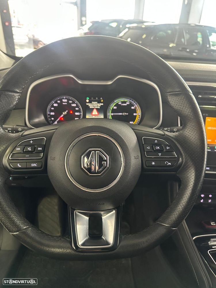 MG ZS EV 50.3 kWh Luxury - 12