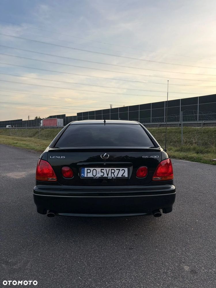 Lexus Gs 2003 photo 2