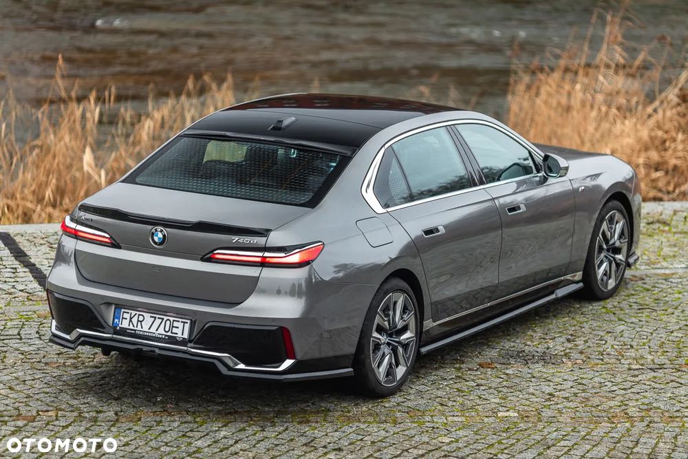 BMW Seria 7 740d xDrive sport - 14
