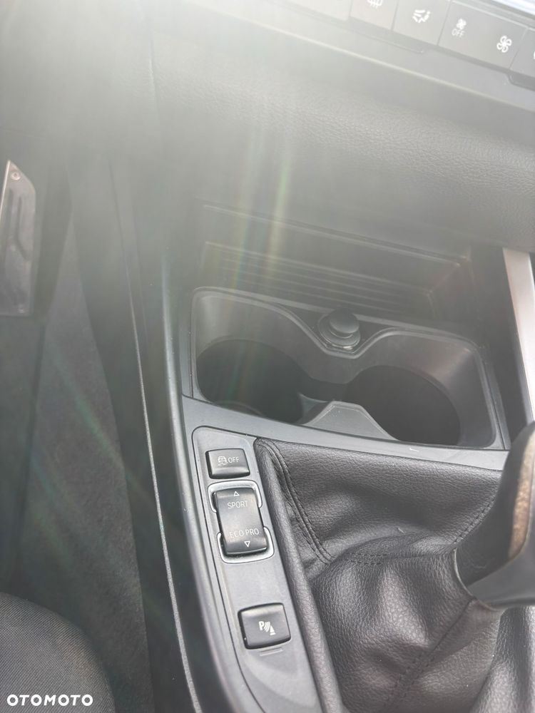 BMW Seria 1 116d Sport Line - 13