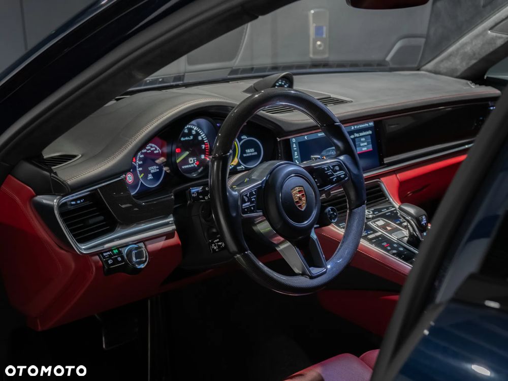 Porsche Panamera Turbo S E-Hybrid GPF - 30