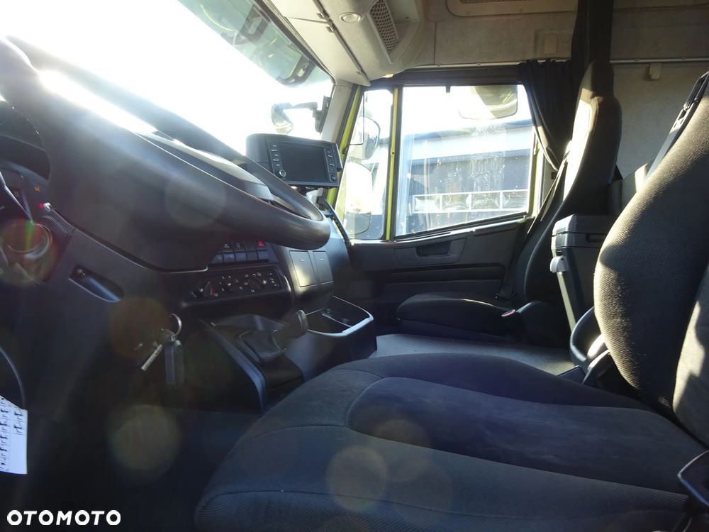 Iveco Stralis  420 6x2 - 13