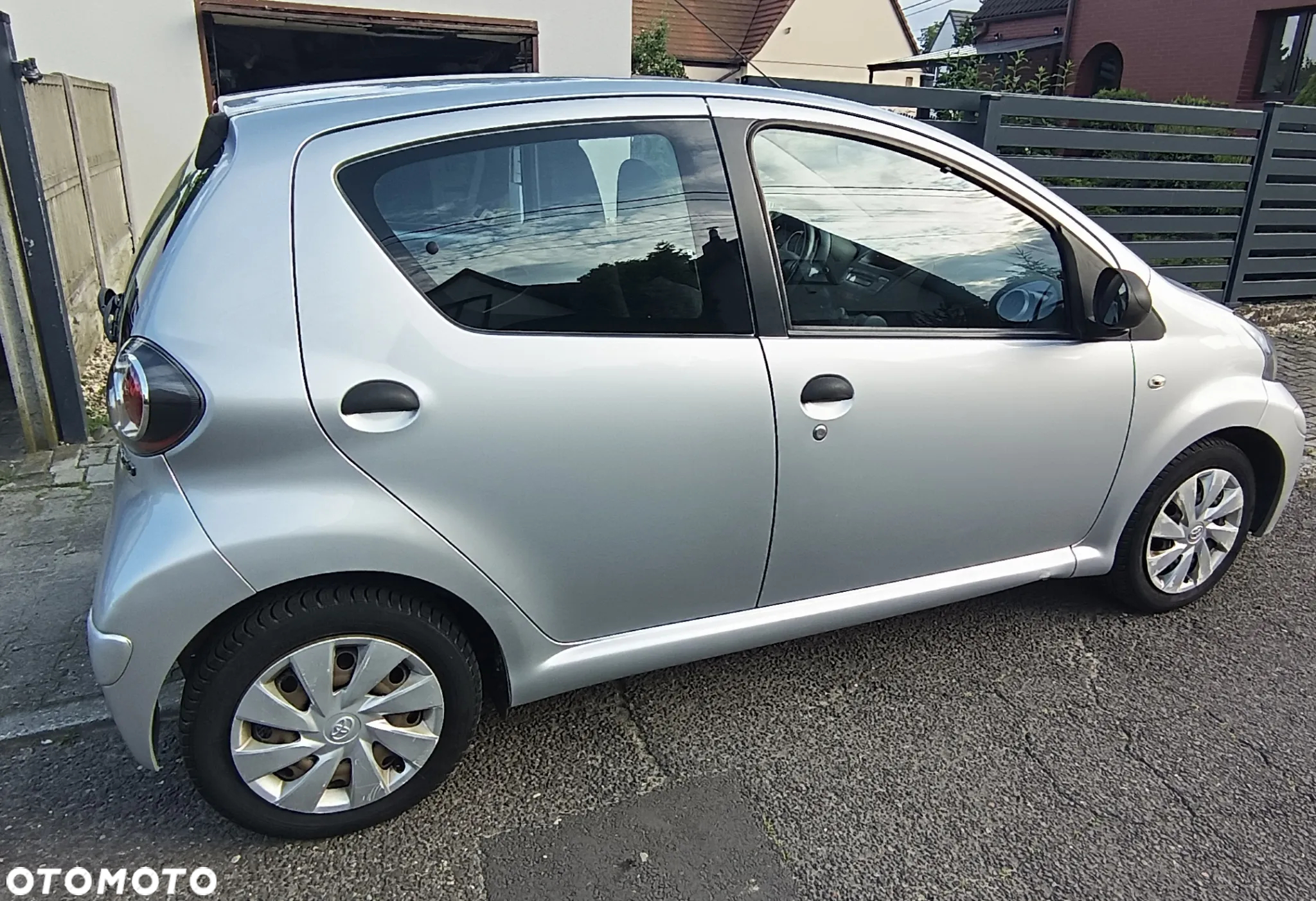 Toyota Aygo - 4