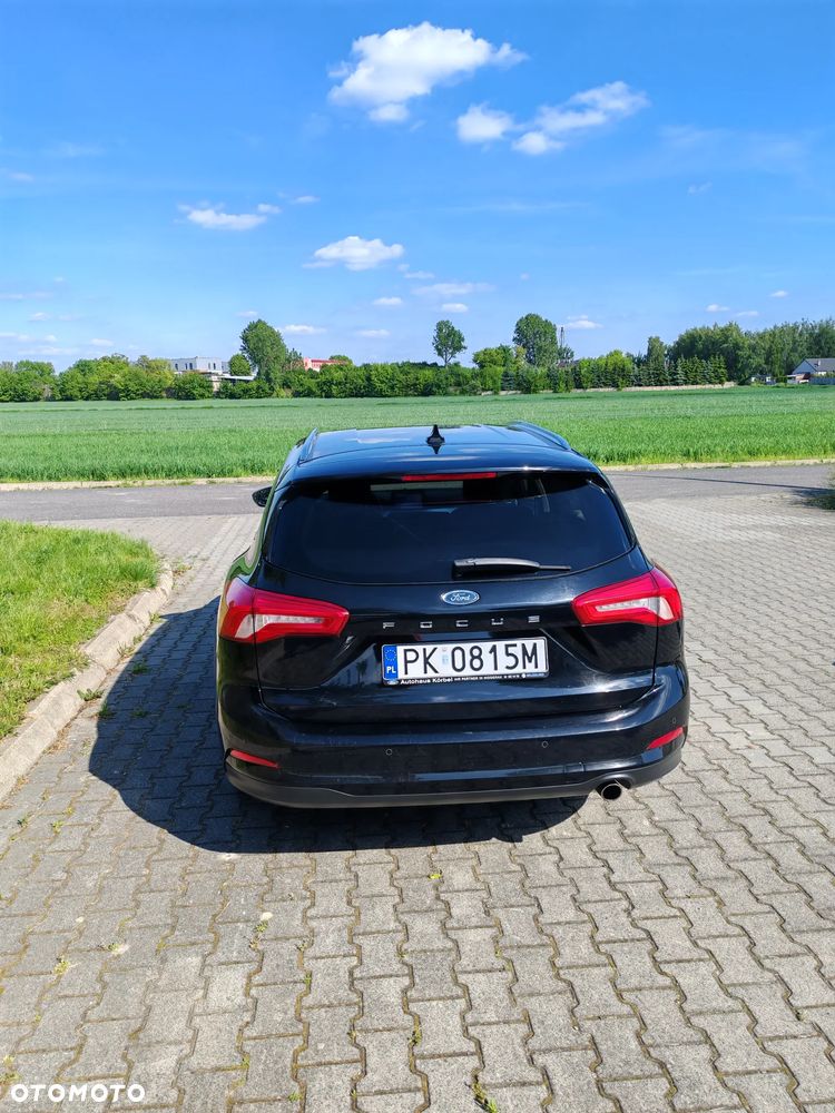 Ford Focus 1.5 EcoBlue Start-Stopp-System COOL&CONNECT - 4