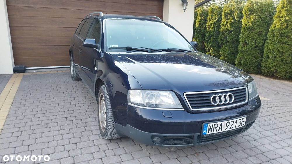 Audi A6 Avant 2.4 - 1
