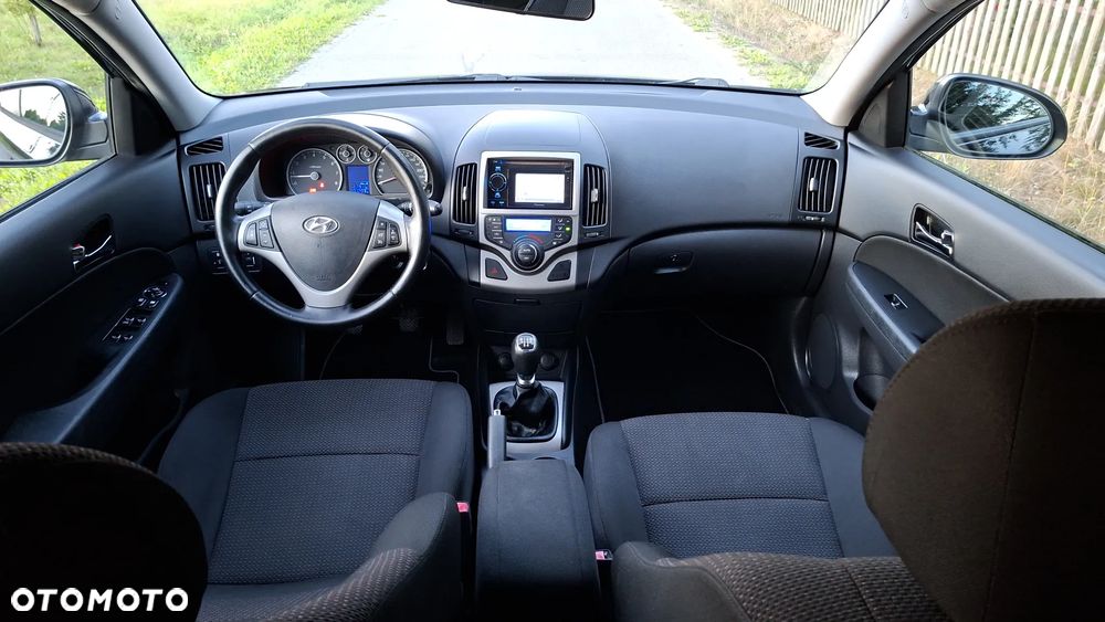Hyundai i30 1.4 Blue Comfort - 10