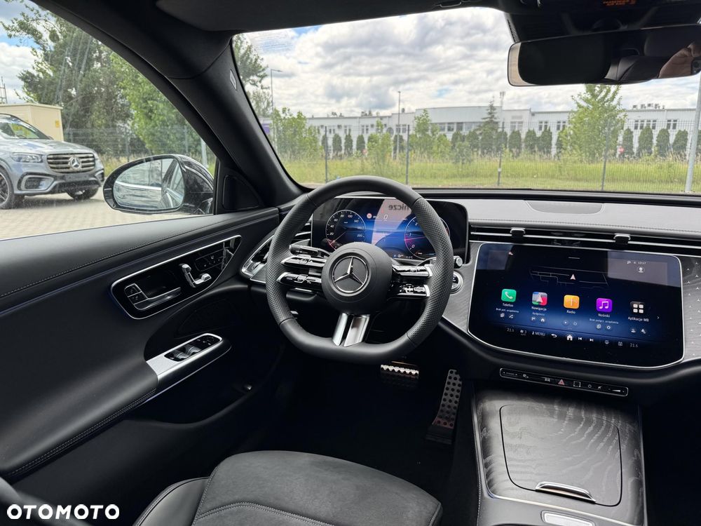 Mercedes-Benz Klasa E 220 d mHEV 4-Matic AMG 9G-Tronic - 13