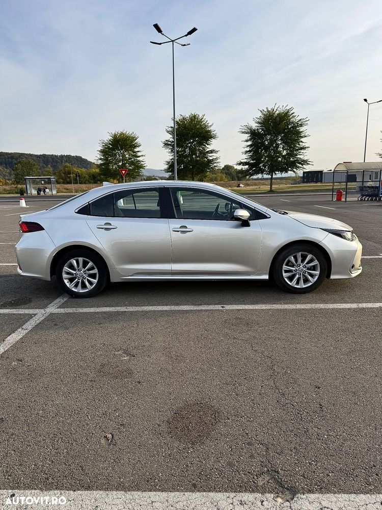 Toyota Corolla 1.8 HSD Business - 5