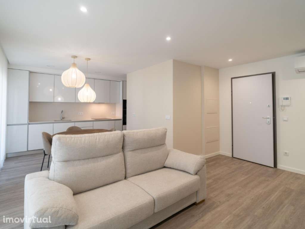 A sua casa junto ao mar: T2 mobilado e equipado no coração da vila ... - Grande imagem: 5/45