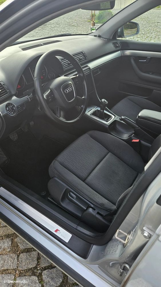 Audi A4 Avant 2.0 TDi S-line - 6