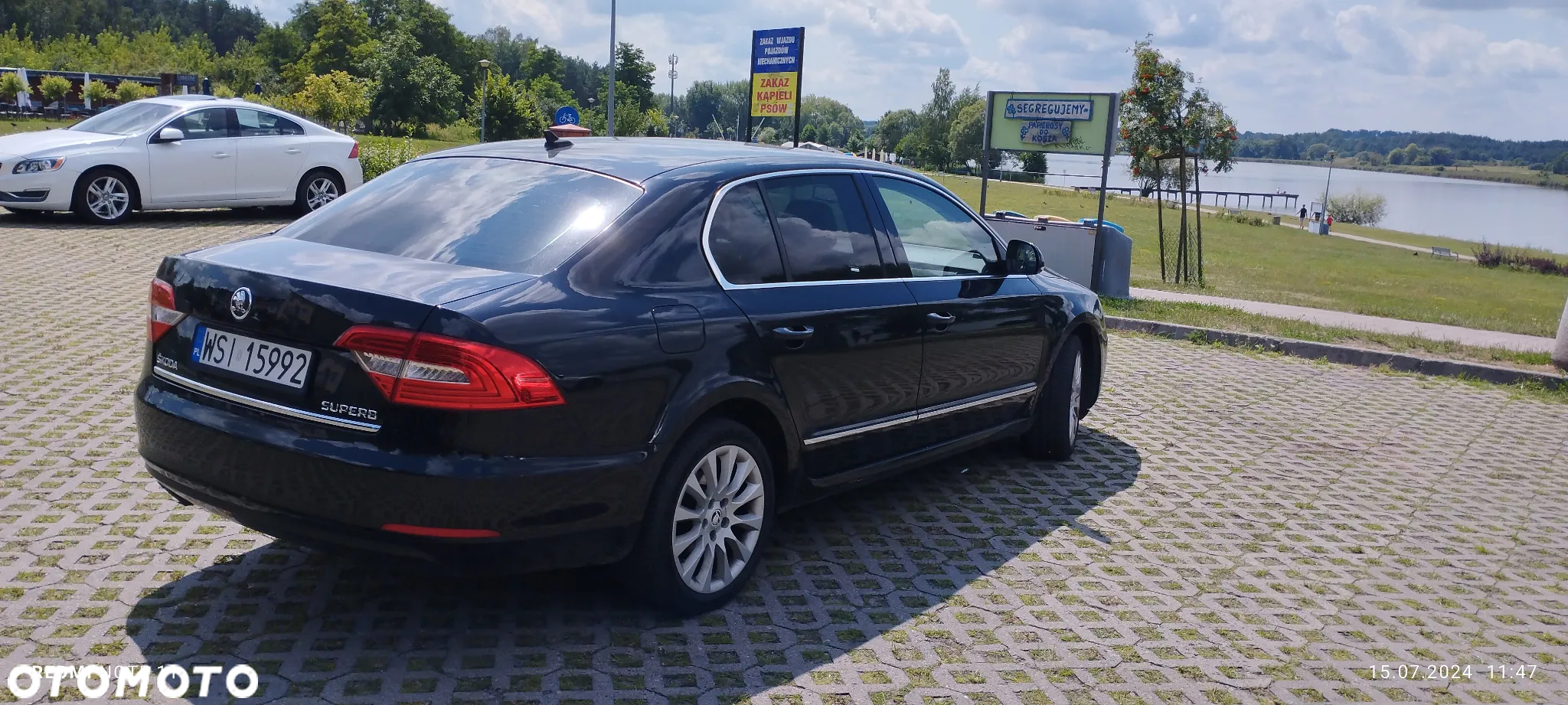Skoda Superb 2.0 TDI DSG Ambition - 14