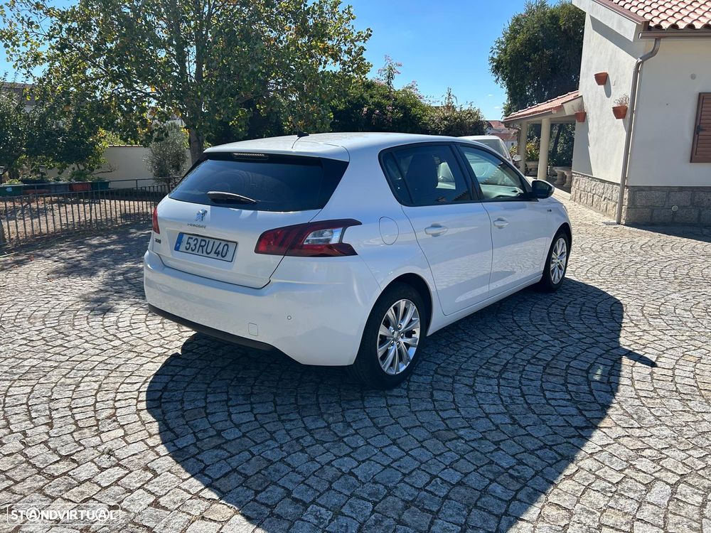 Peugeot 308 1.6 BlueHDi Style - 4