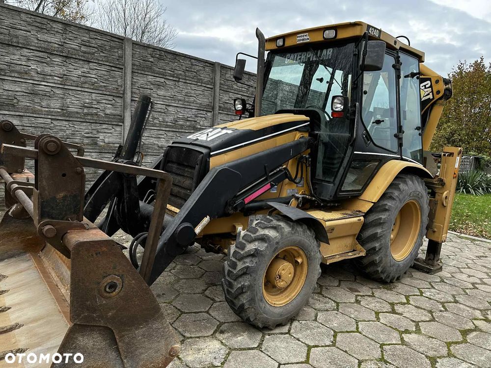 Caterpillar 424D - 7