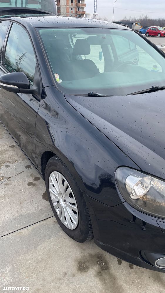 Volkswagen Golf - 17