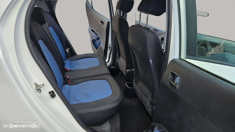 Hyundai i10 1.0 Urban GPL - 12