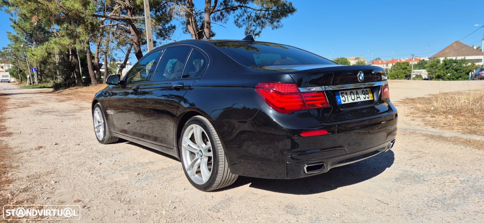 BMW 750 d xDrive Pack M - 4