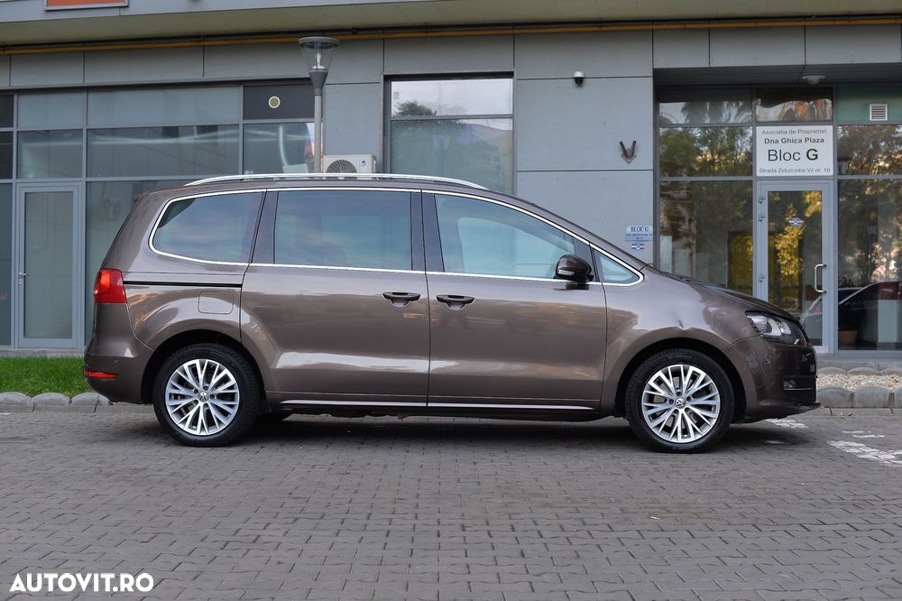 VOLKSWAGEN Sharan 2011 — imagine 8