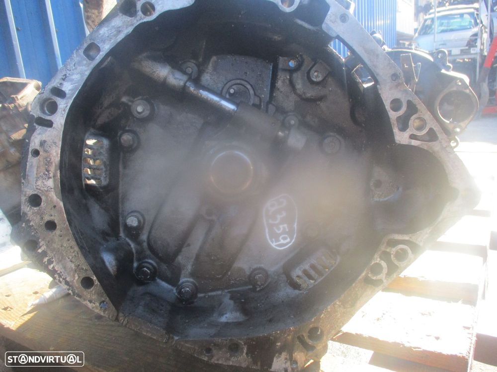 Caixa Velocidades 7700588829 RENAULT ESPACE J63 2 1992 2.0 103CV 5P VERMELHO GASOLINA - 1