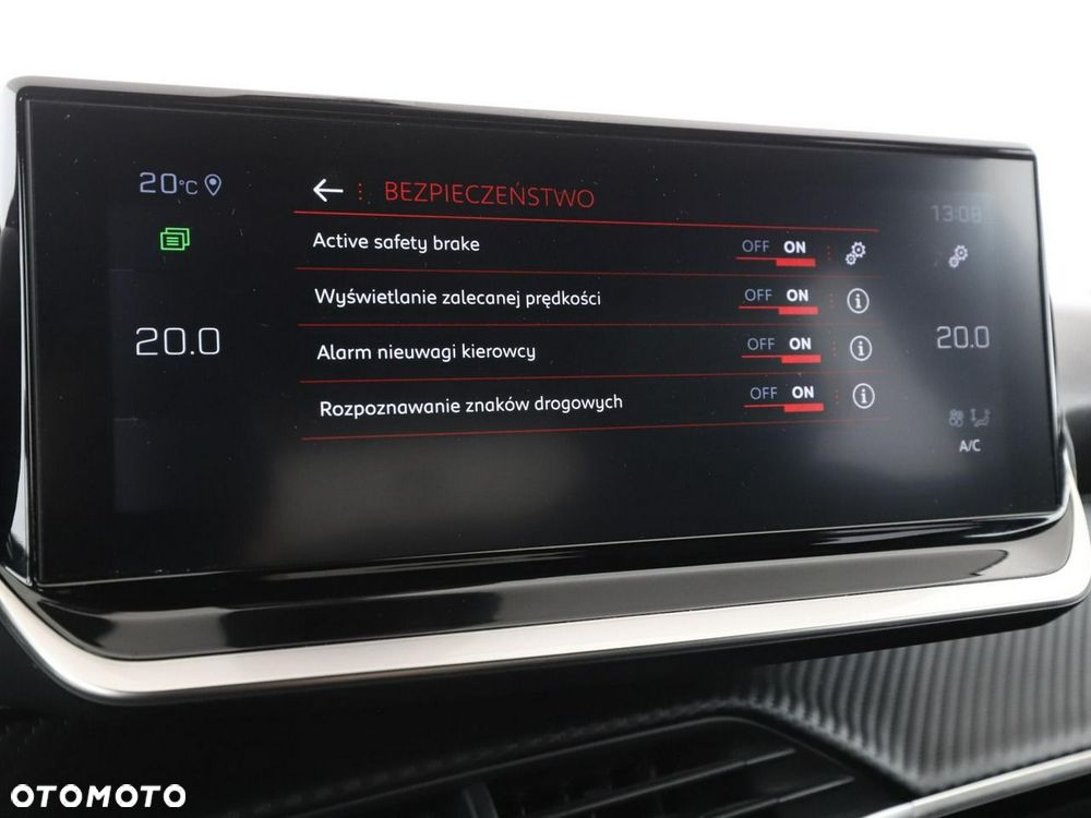 Peugeot 2008 1.5 BlueHDi Allure Pack S&S EAT8 - 26