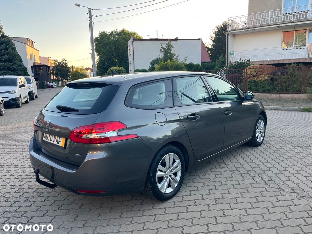 Peugeot 308 BlueHDi 120 Stop & Start Allure - 17