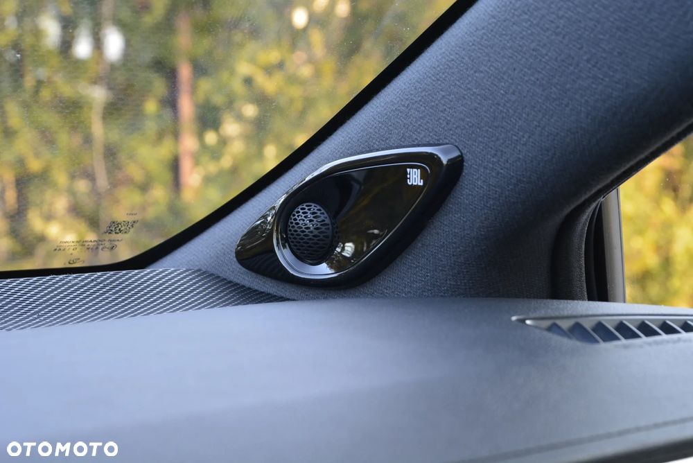 Toyota Corolla 2.0 GR Sport - 27