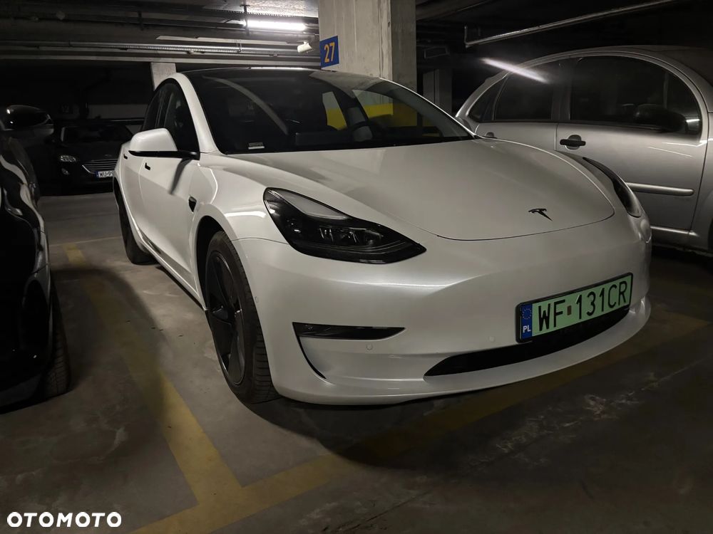 Tesla Model 3 Langstreckenbatterie Allradantrieb Dual Motor - 2