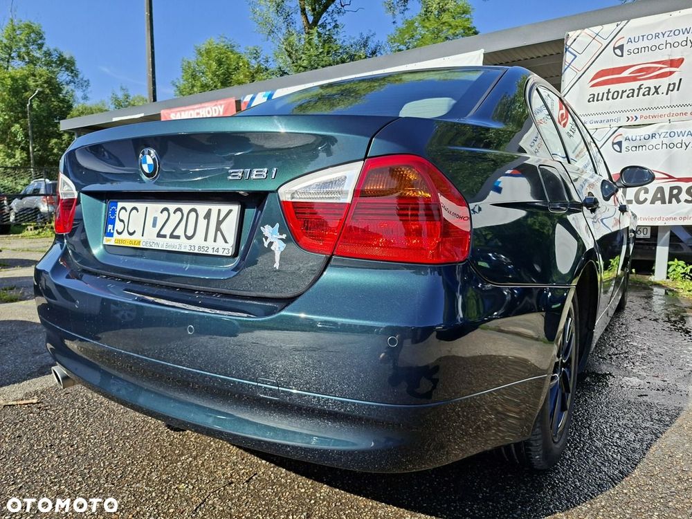 BMW Seria 3 318i - 12