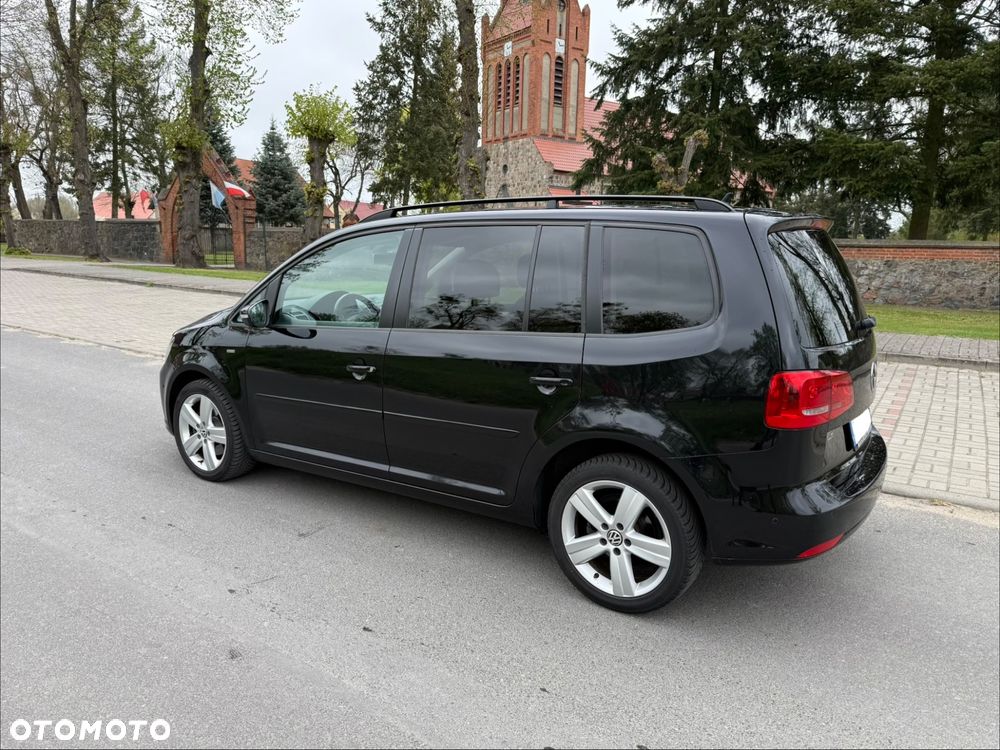 Volkswagen Touran 2.0 TDI DPF DSG MATCH - 4