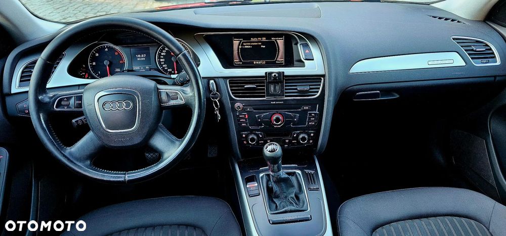 Audi A4 Avant 2.0 TDI Quattro - 11