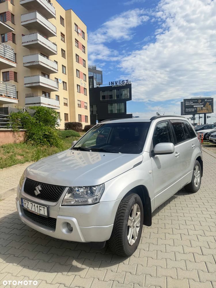Suzuki Grand Vitara - 1