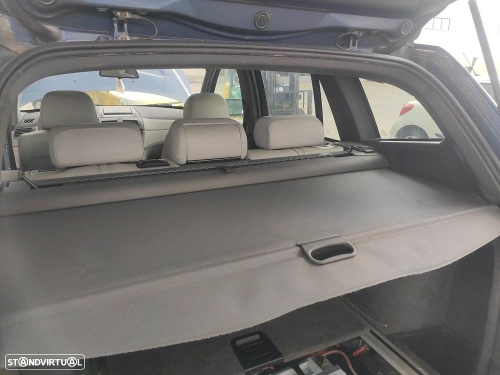 Chapeleira / tampo da mala BMW X3 (E83) - 1