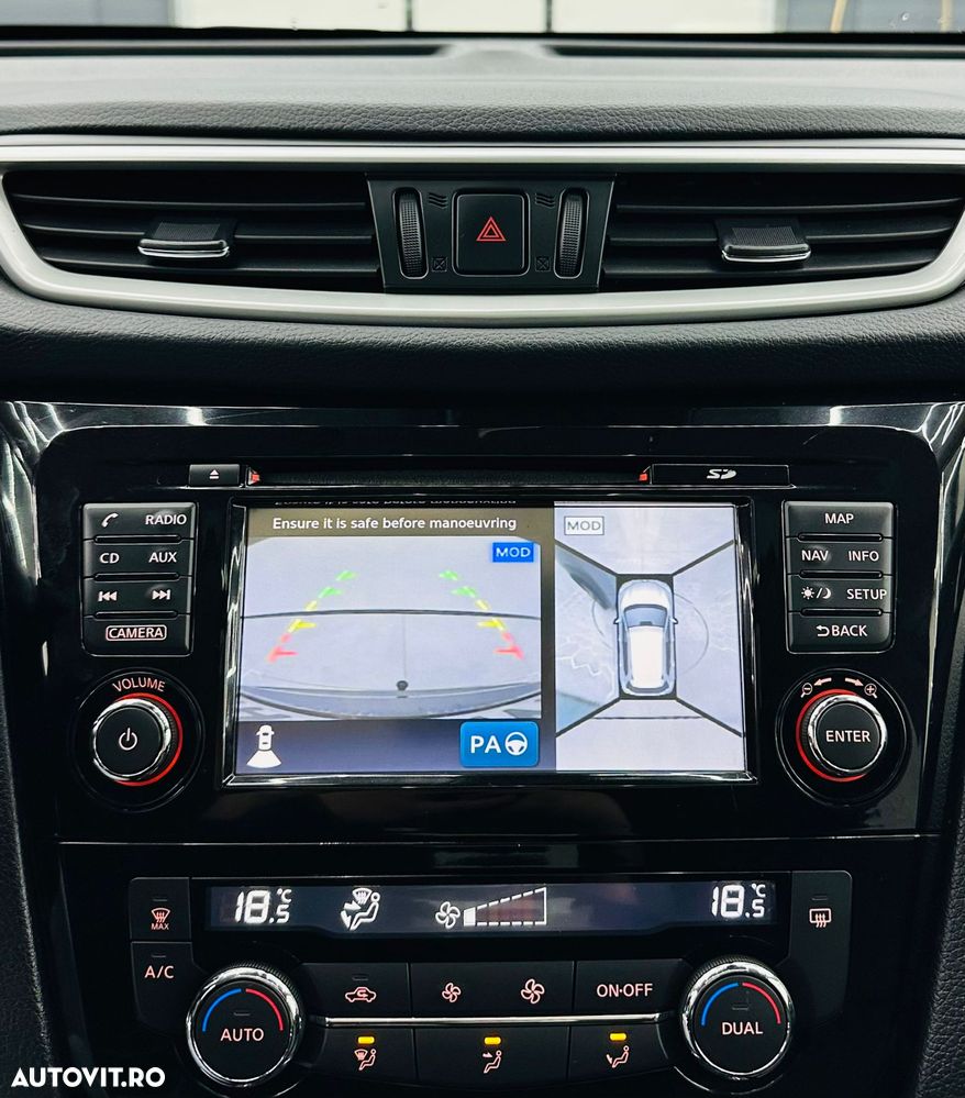 Nissan X-Trail 1.6 DIG-T Tekna - 32