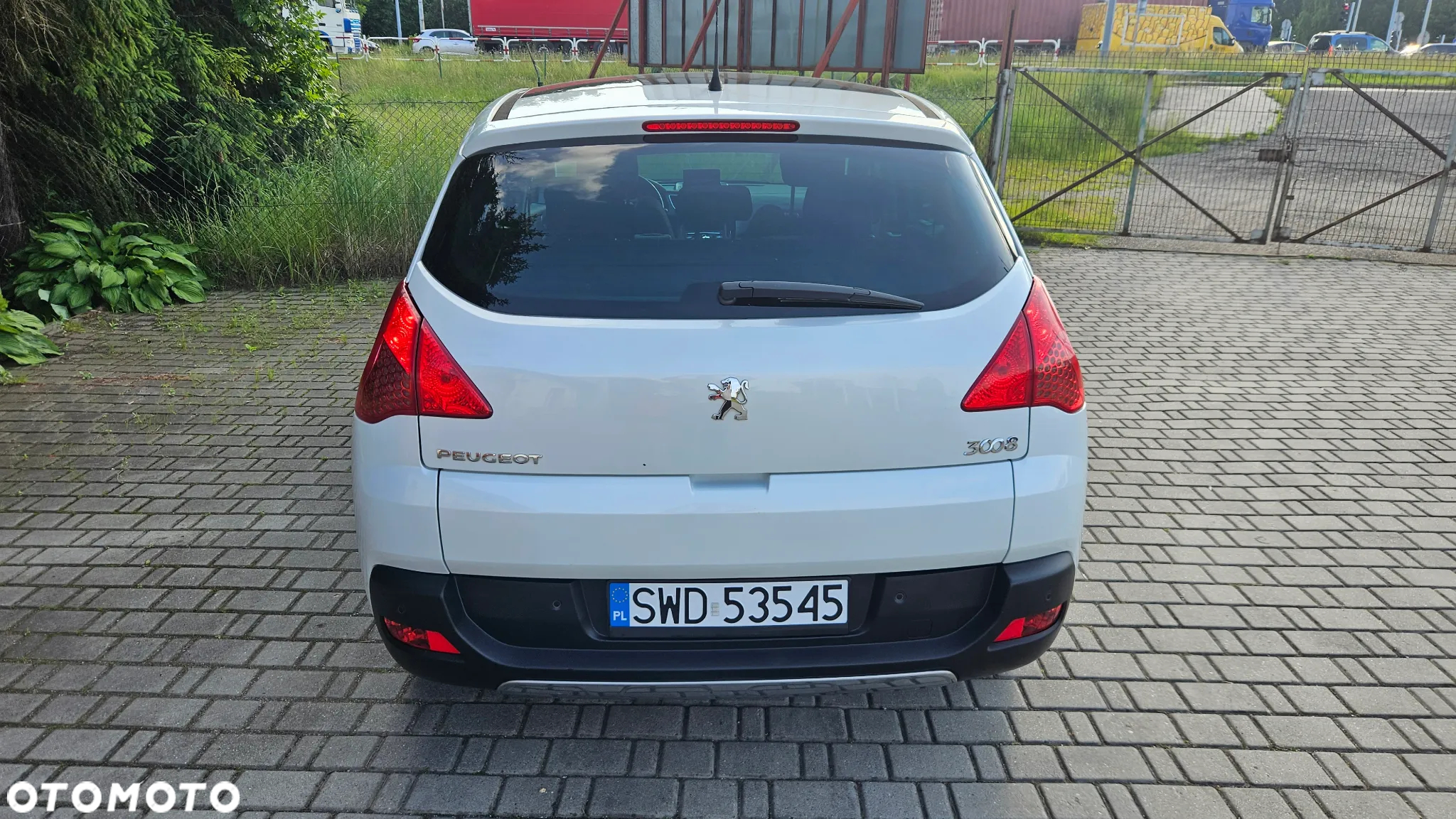 Peugeot 3008 - 11