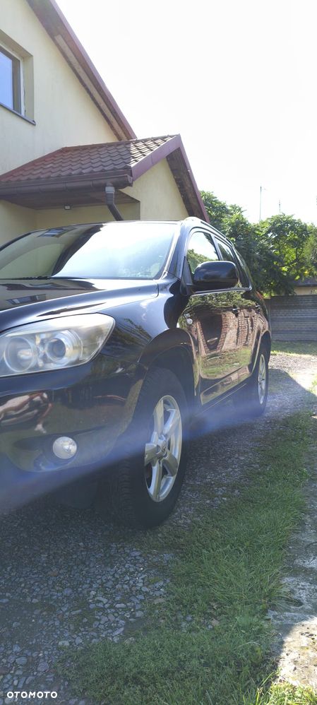 Toyota RAV4 2.2 D-4D Premium - 4