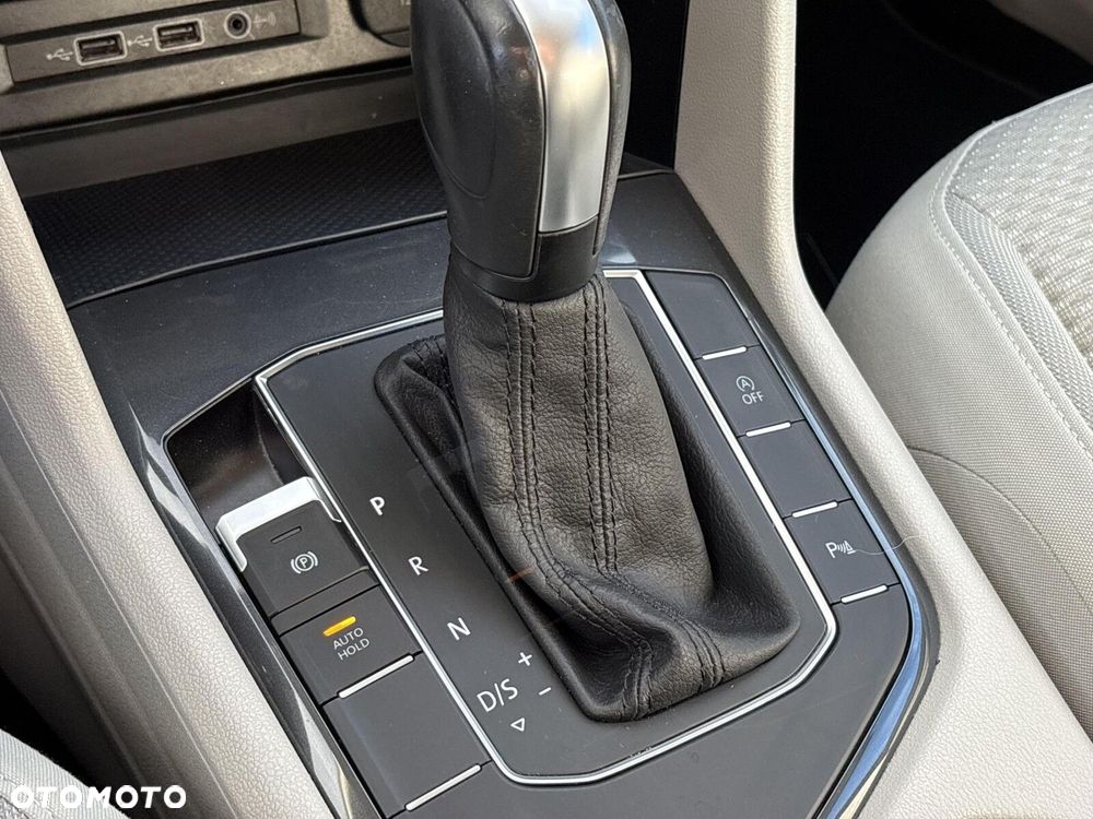 Volkswagen Tiguan - 29