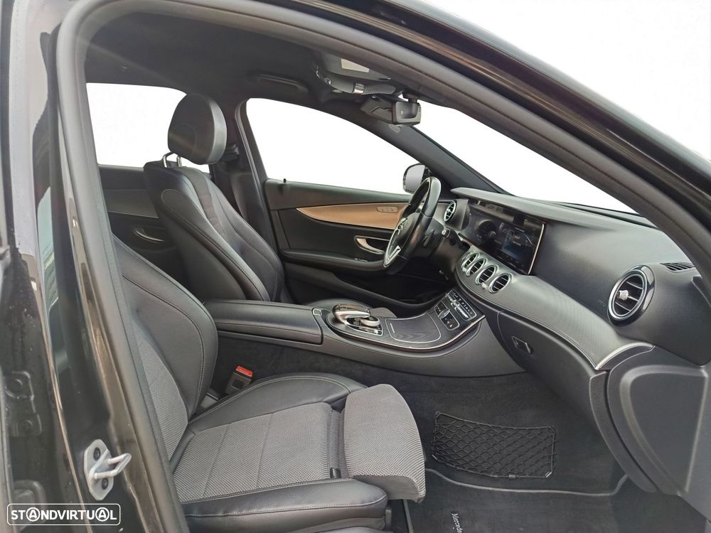 Mercedes-Benz E 300 de Avantgarde - 27