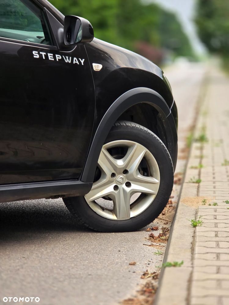 Dacia Sandero Stepway dCi 90 (S&S) Celebration - 37