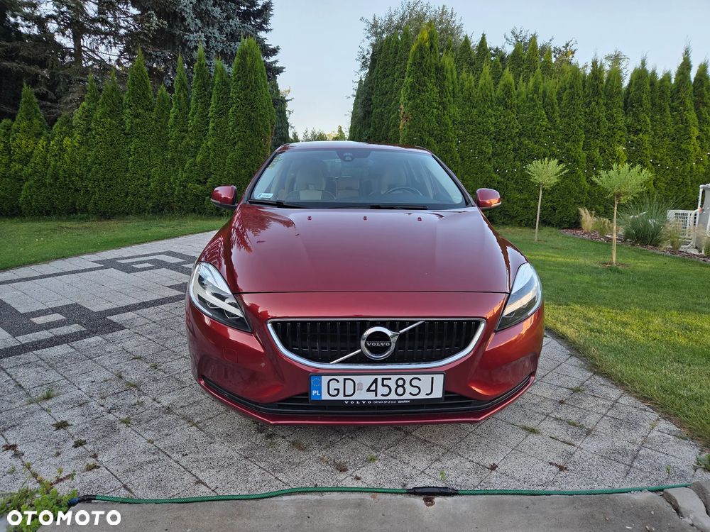 Volvo V40 T3 Drive-E Momentum - 3