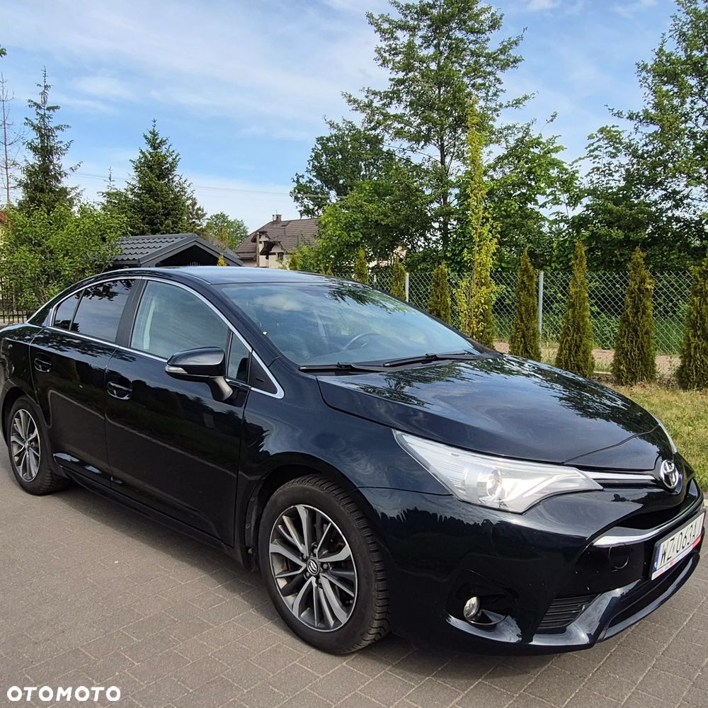 Toyota Avensis - 4