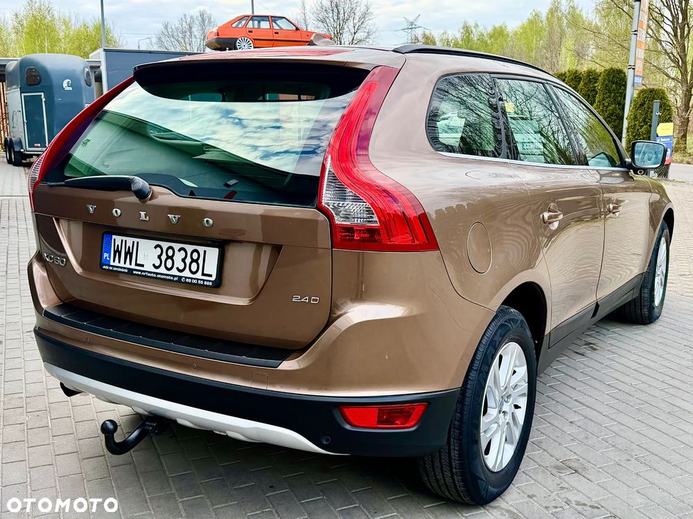 Volvo XC 60 2.4D Summum - 9