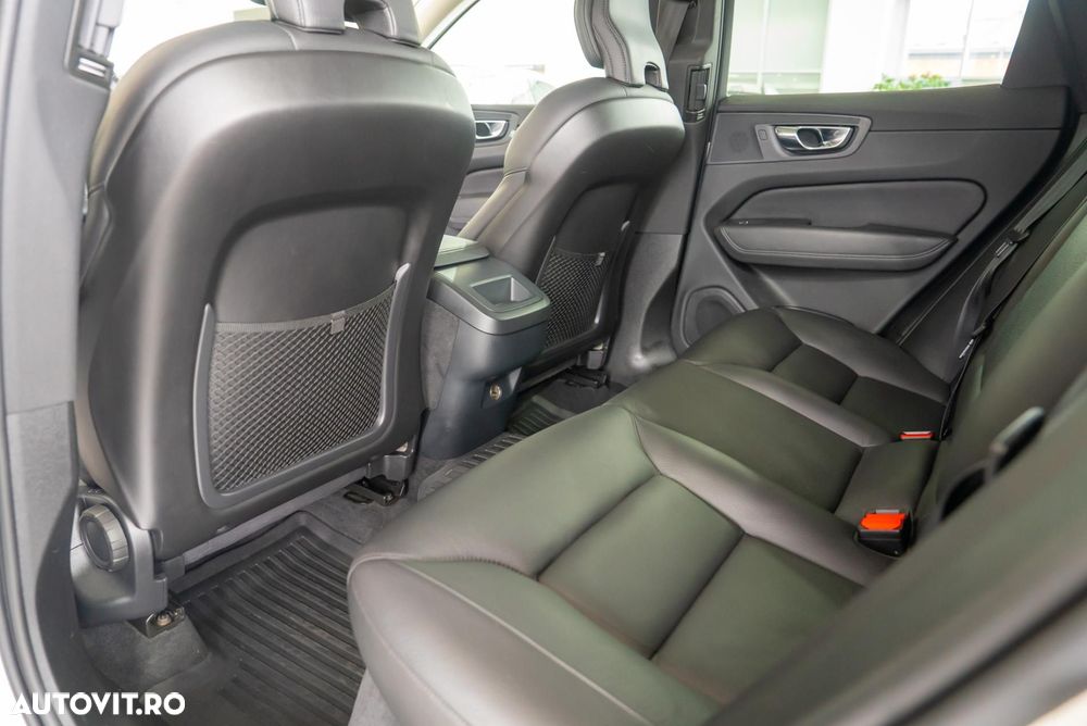 Volvo XC 60 - 20