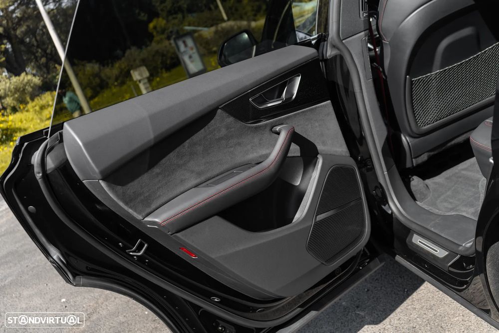 Audi Q8 SUV TFSI e quattro 360 kW tiptronic - 25