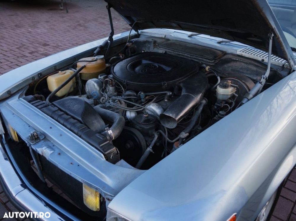 Mercedes-Benz SLC - 24