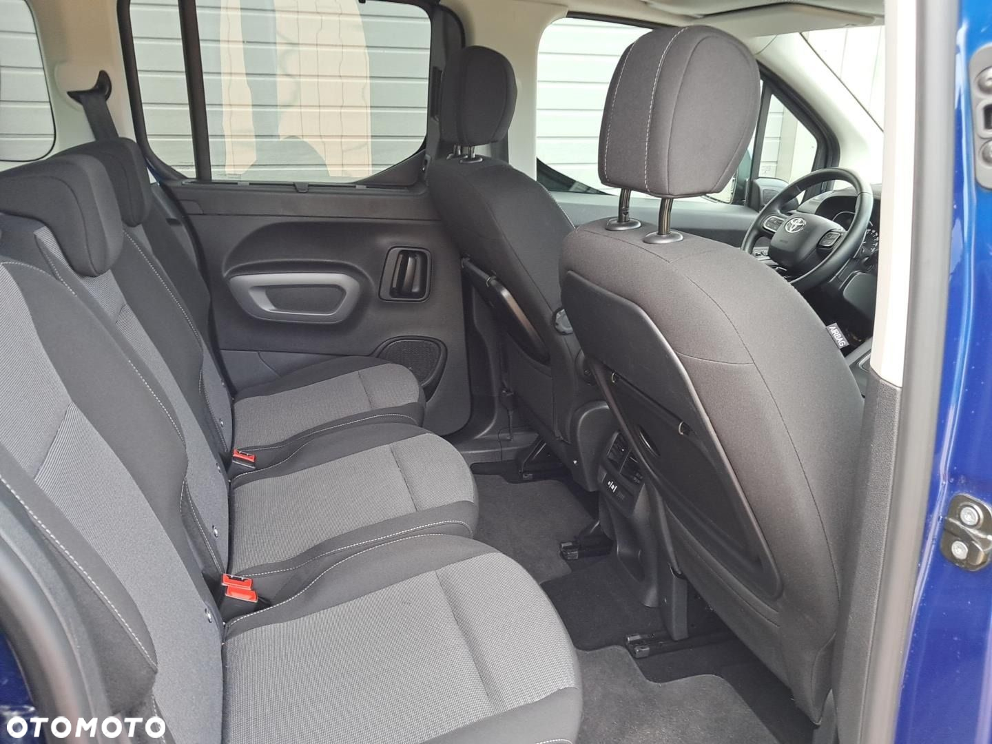 Toyota Proace City Verso Long 1.5 D-4D Family - 12